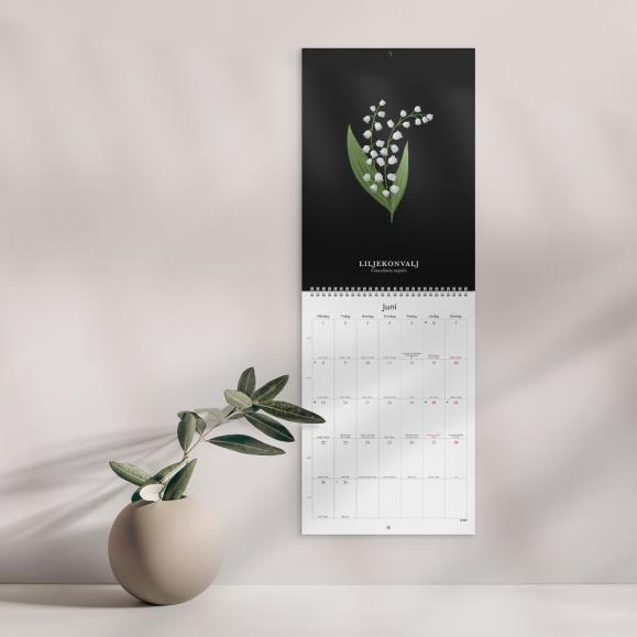 Väggkalender 2026 Illustrerad blomster