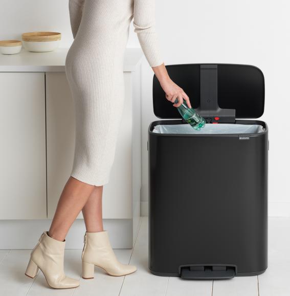  Pedalhink Bo Brabantia 60 Liter matt svart