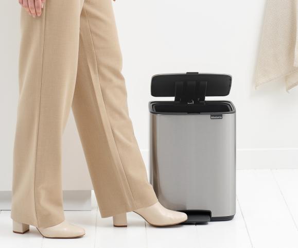  Pedalhink Bo Brabantia 12 Liter matt stål