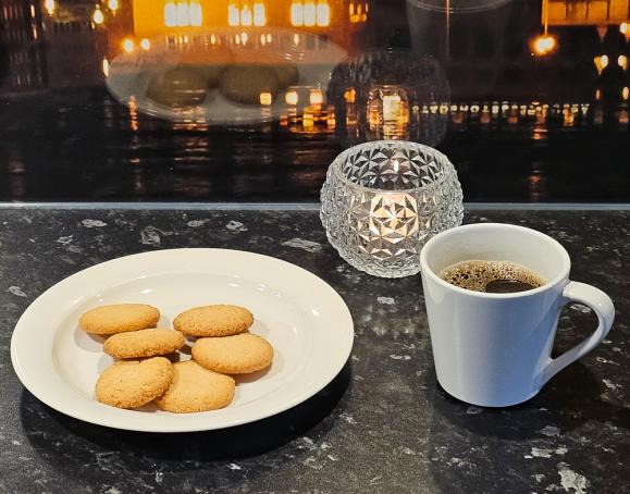  Kaffemugg porslin 25cl vit