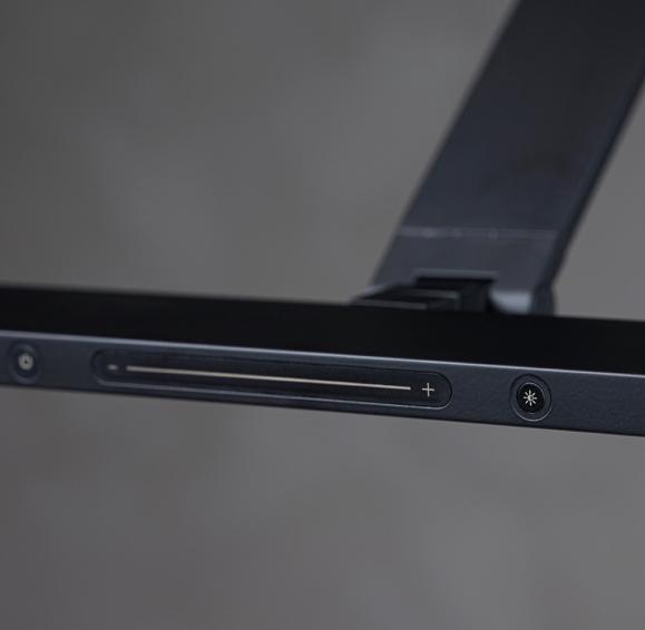  Skrivbordslampa Lykke led svart, bordsmonterad