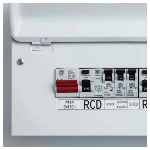  Märkmaskin Brother PT-E560BTVP med väska
