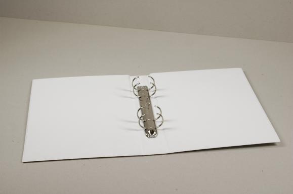  Plastringpärm A5 29mm PVC med ficka rygg + framsida vit
