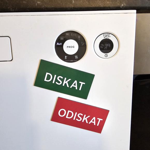  Skylt Diskat/Odiskat dubbelsidig magnetisk 100x50mm