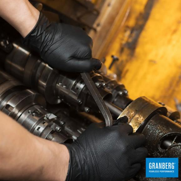  Engångshandske nitril 970 kemikaliebeständiga svart